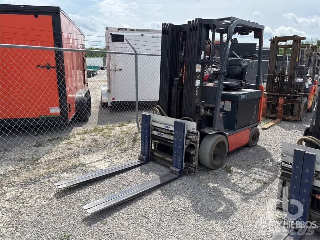 Toyota 8FBCU30 Elektrikli forkliftler