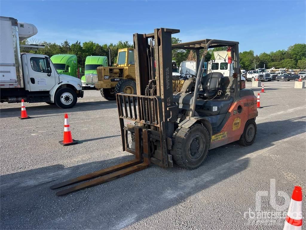 Toyota 8FD45U Dizel forkliftler