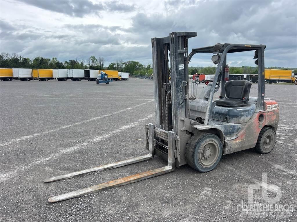 Toyota 8FDU30 Dizel forkliftler