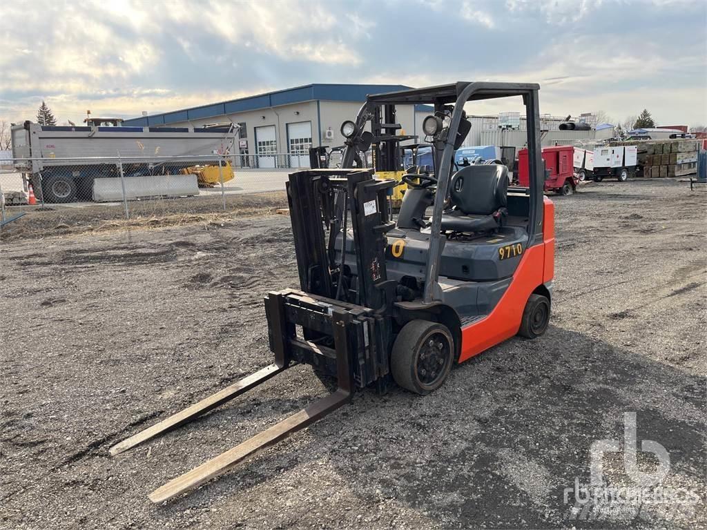 Toyota 8FGCU25 Dizel forkliftler