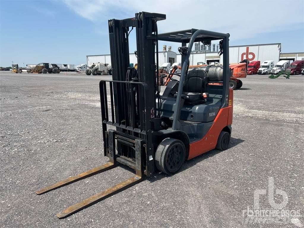 Toyota 8FGCU25 Dizel forkliftler