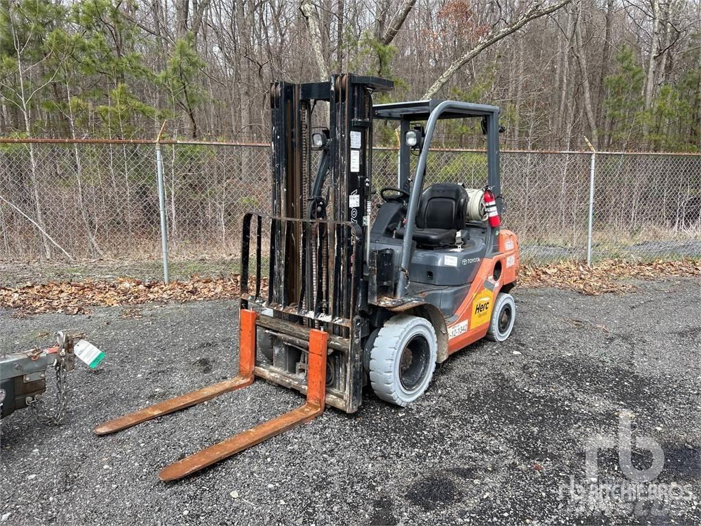 Toyota 8FGU25 Dizel forkliftler