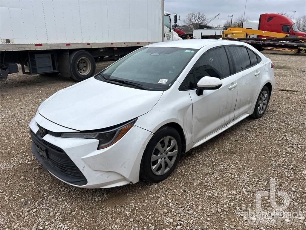 Toyota COROLLA Otomobiller