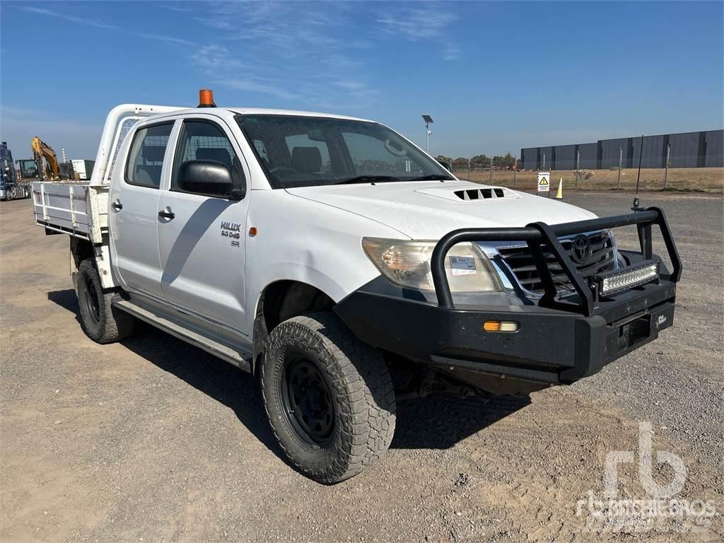Toyota HILUX Pikaplar