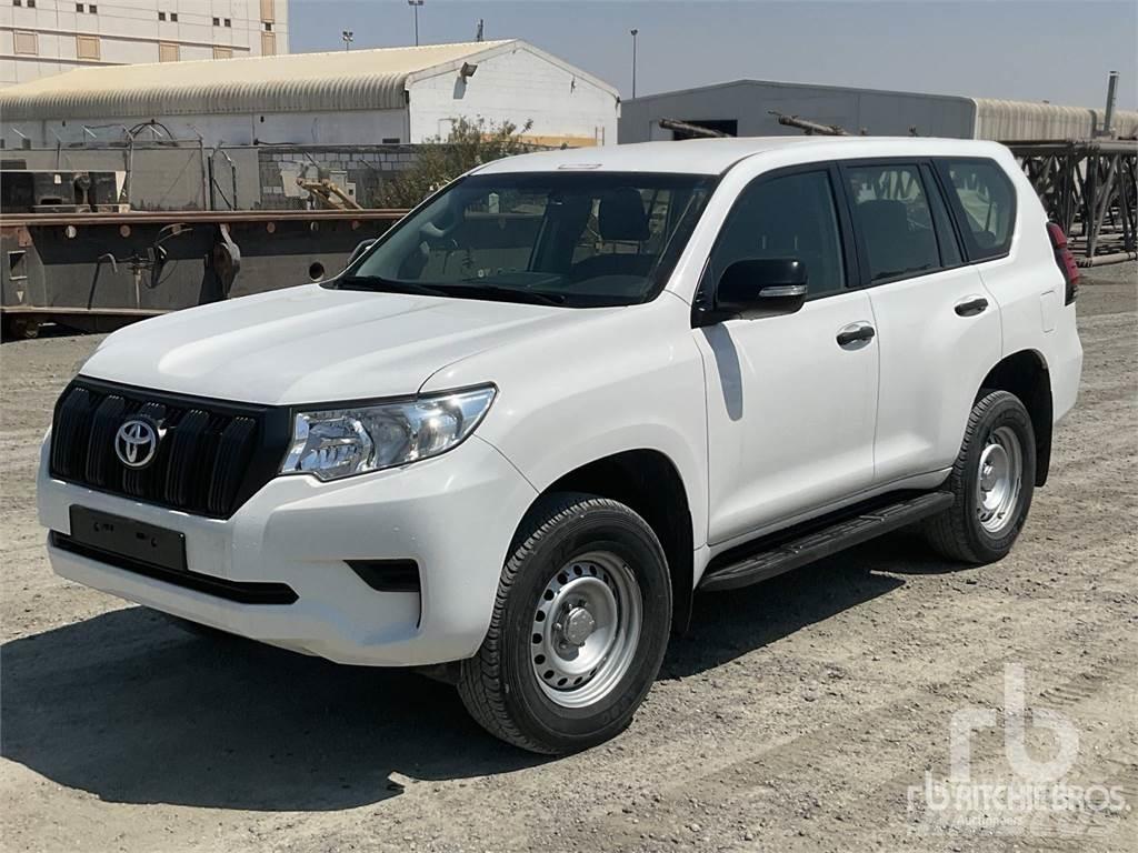 Toyota PRADO Pikaplar