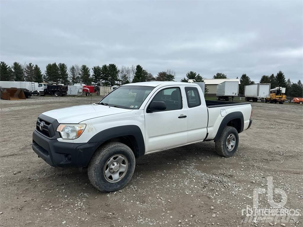Toyota TACOMA Pikaplar