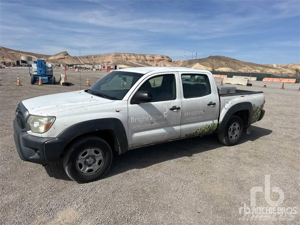 Toyota TACOMA Pikaplar