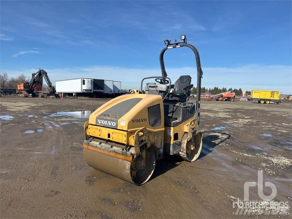 Volvo DD25B Çift tamburlu silindirler