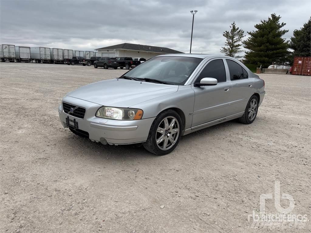 Volvo S60 Otomobiller