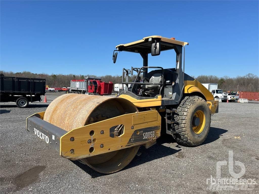 Volvo SD115B Zemin sıkıştırma makineleri
