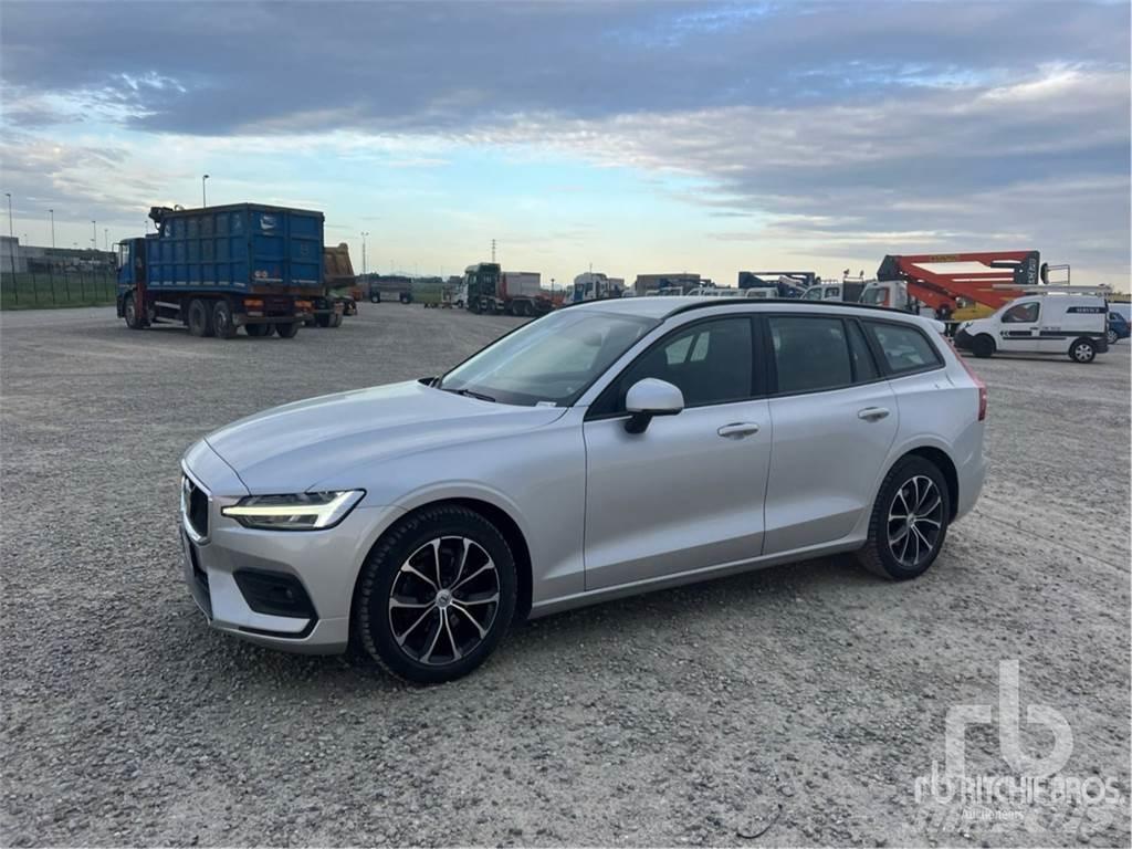 Volvo V60 Pikaplar