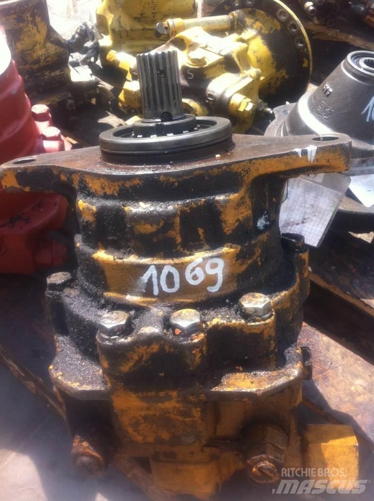 Komatsu MB90 Motorlar