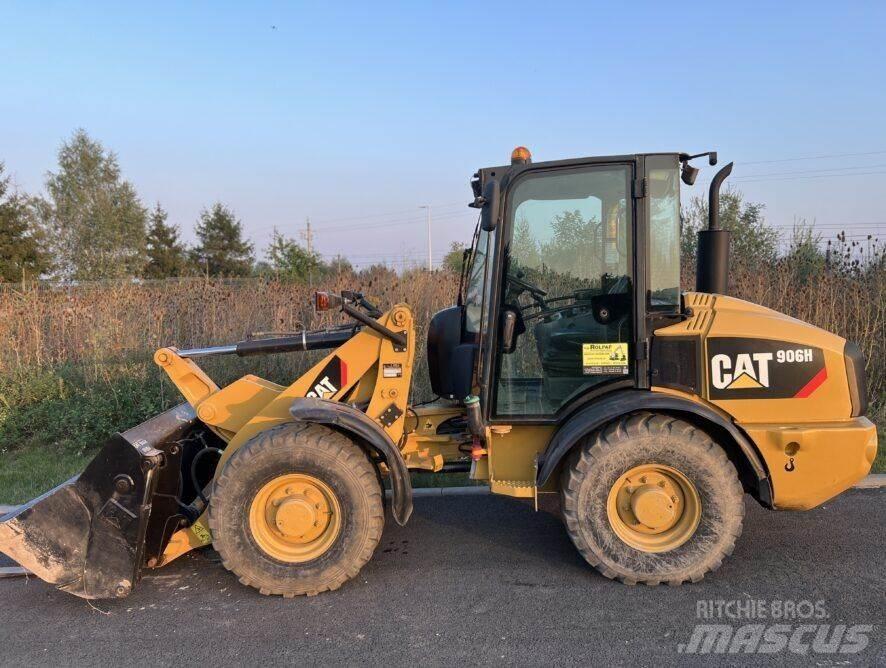 CAT 906H Kazici yükleyiciler