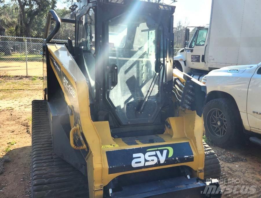 ASV RT135F Skid steer loderler