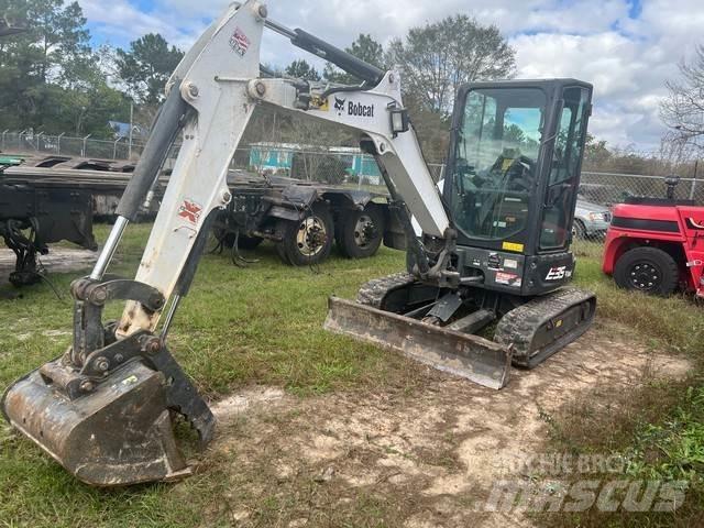 Bobcat E35I Paletli ekskavatörler