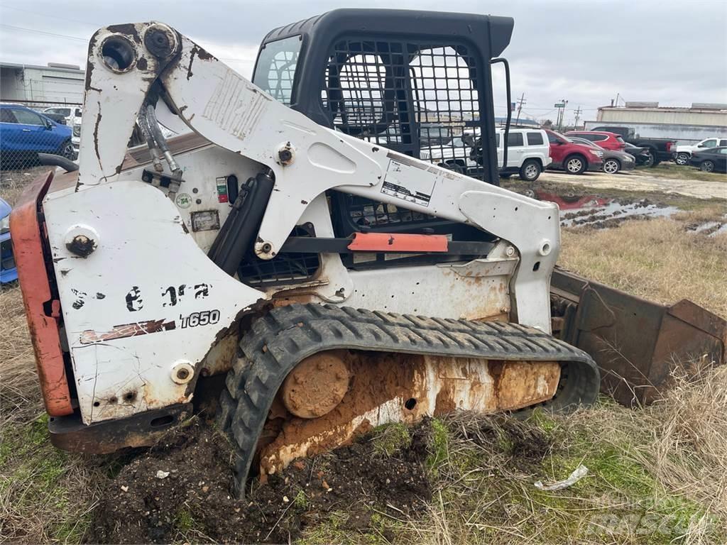 Bobcat T650 Paletli yükleyiciler