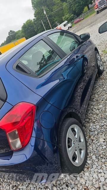Chevrolet Spark Diger kamyonlar