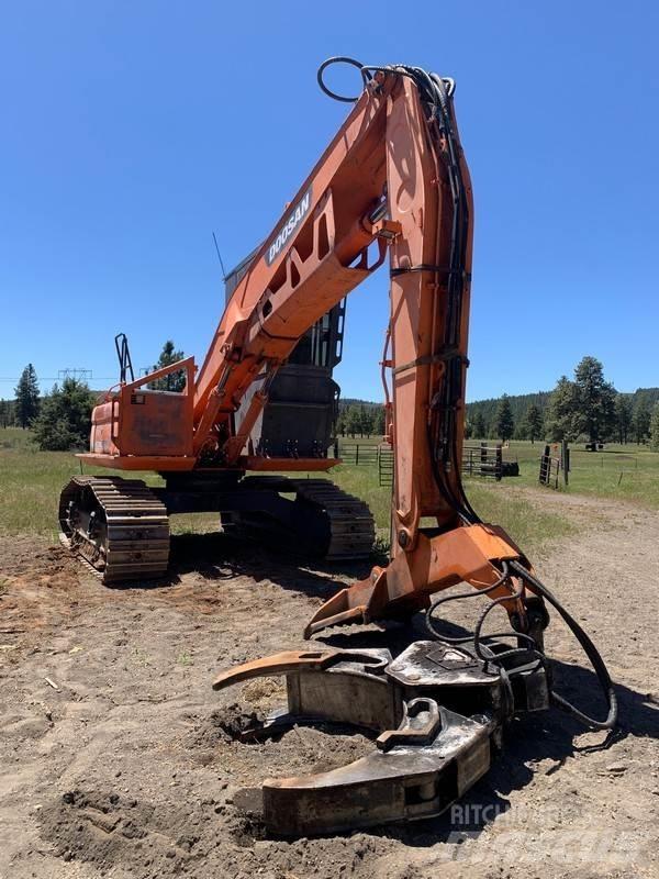 Doosan DX225LL Diger