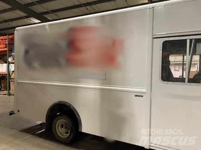 Ford E350 Kapali kasa kamyonlar