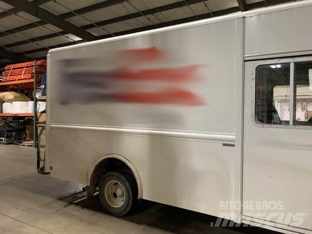 Ford E350 Kapali kasa kamyonlar