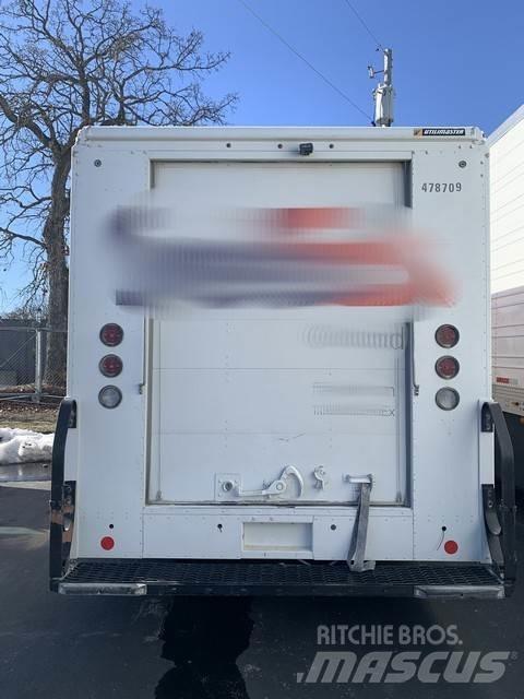 Ford E350 Kapali kasa kamyonlar