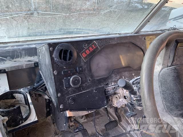 Ford E350 Kapali kasa kamyonlar
