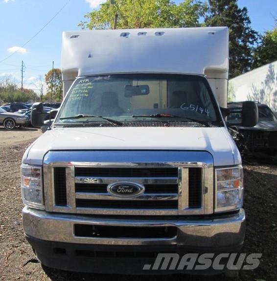 Ford E350 Kapali kasa kamyonlar