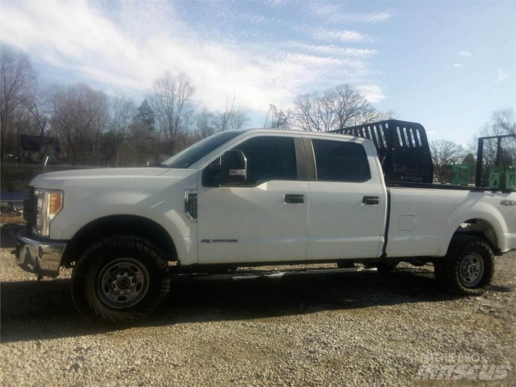 Ford F250 Pikaplar