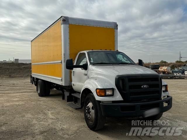 Ford F750 Kapali kasa kamyonlar