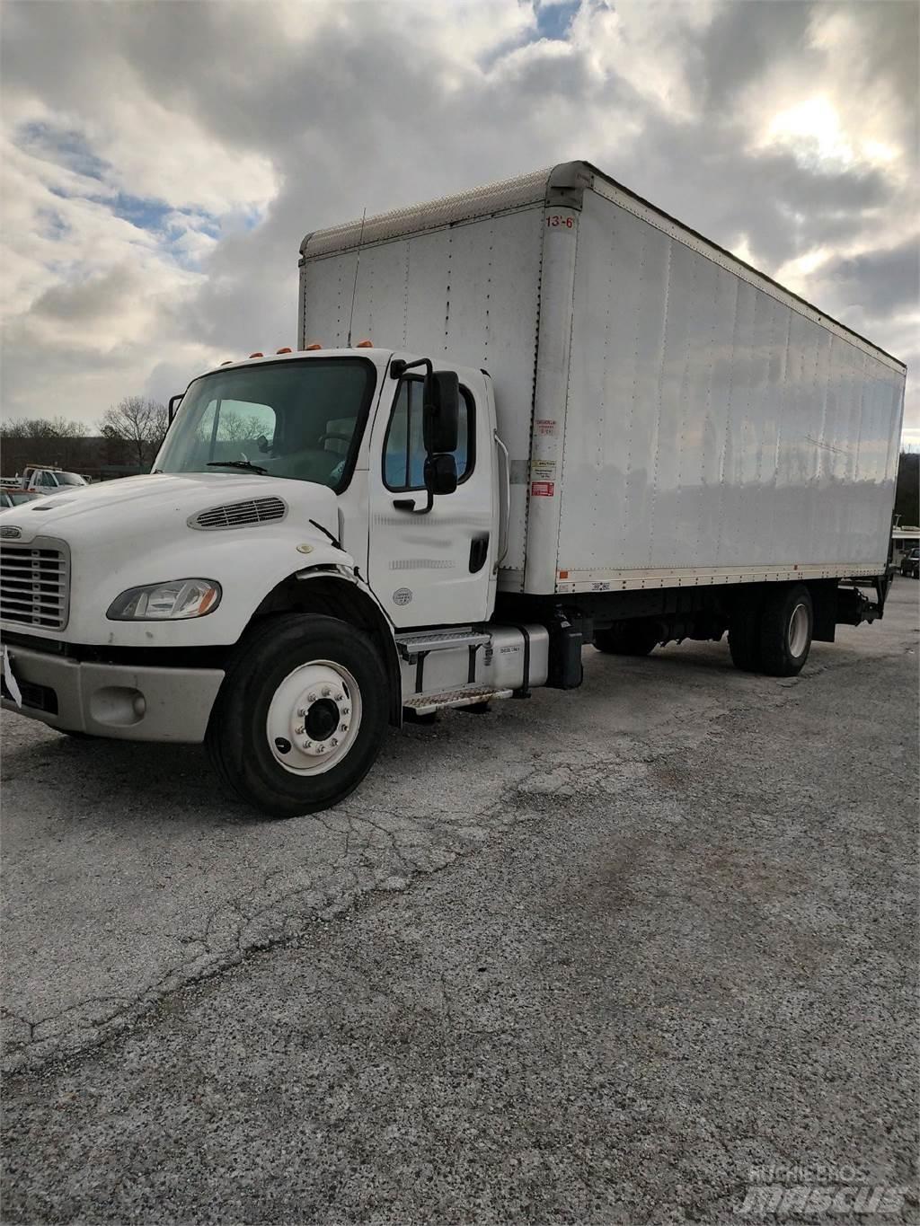Freightliner M2 Kapali kasa kamyonlar