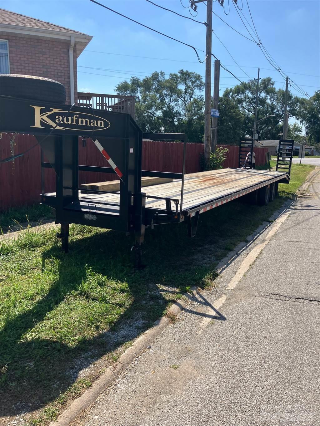 Kaufman  Flatbed römorklar