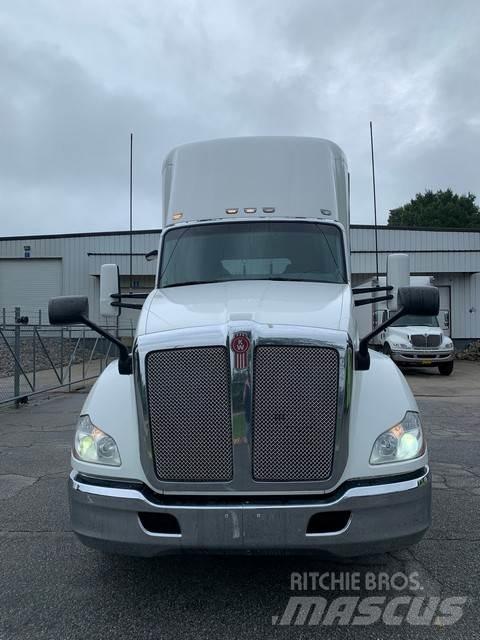 Kenworth T680 Çekiciler