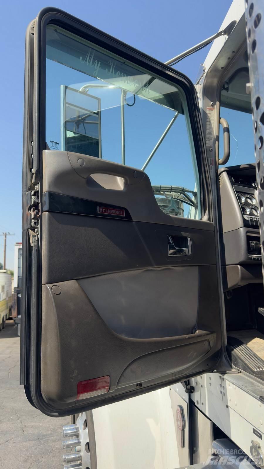 Kenworth W900 Çekiciler