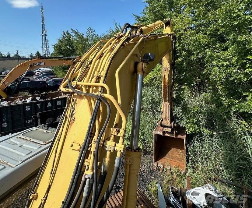 Komatsu PC308US Paletli ekskavatörler