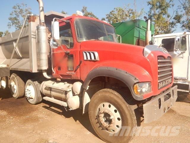 Mack GU713 Damperli kamyonlar