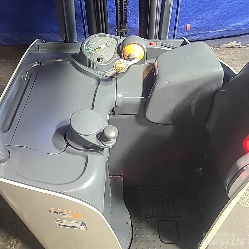 Crown RC5530-30 Elektrikli forkliftler