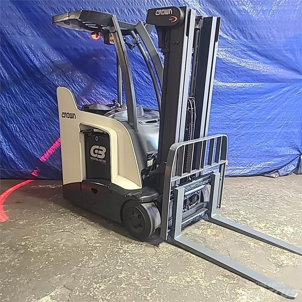 Crown RC5530-30 Elektrikli forkliftler