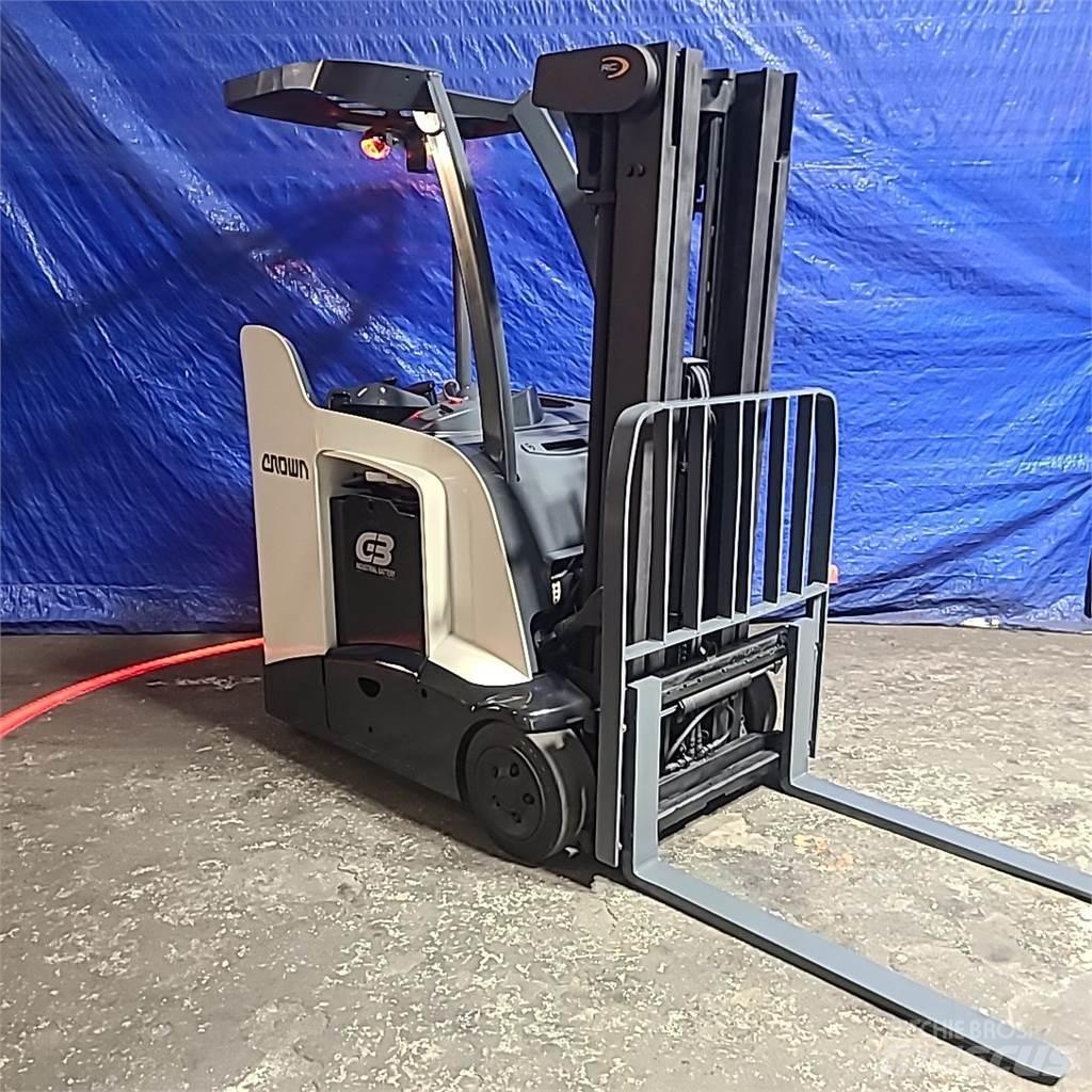 Crown RC5530-30 Elektrikli forkliftler