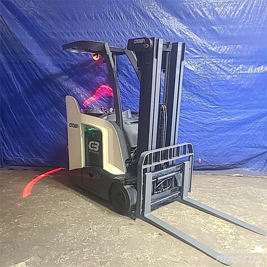 Crown RC5530-30 Elektrikli forkliftler