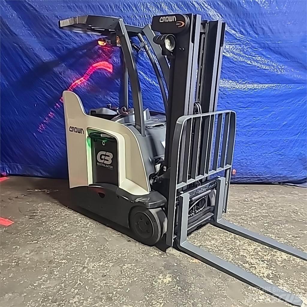 Crown RC5535-30 Elektrikli forkliftler