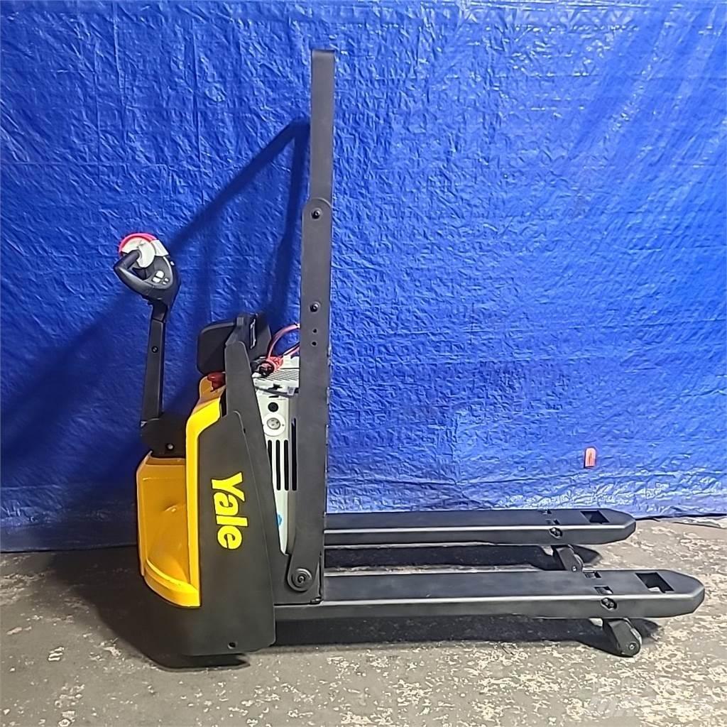 Yale MPB045VG Transpaletler