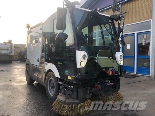 Mathieu Azura MC 210 Flex Cadde süpürücüler