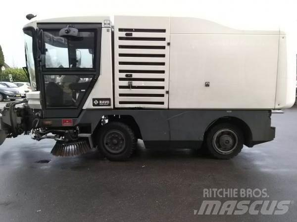Ravo 530 CD Cadde süpürücüler