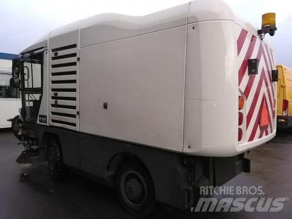 Ravo 530 CD Cadde süpürücüler
