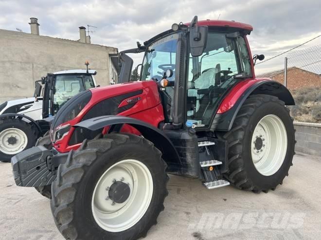 Valtra N135A Traktörler