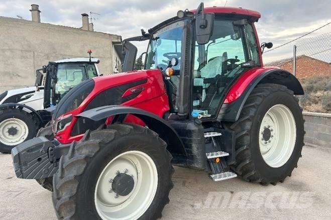 Valtra N135A Traktörler