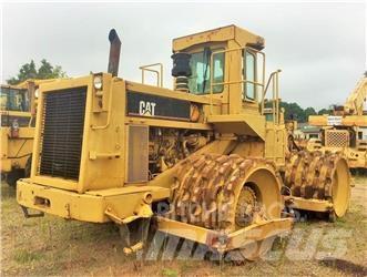 CAT 825C Zemin sıkıştırma makineleri