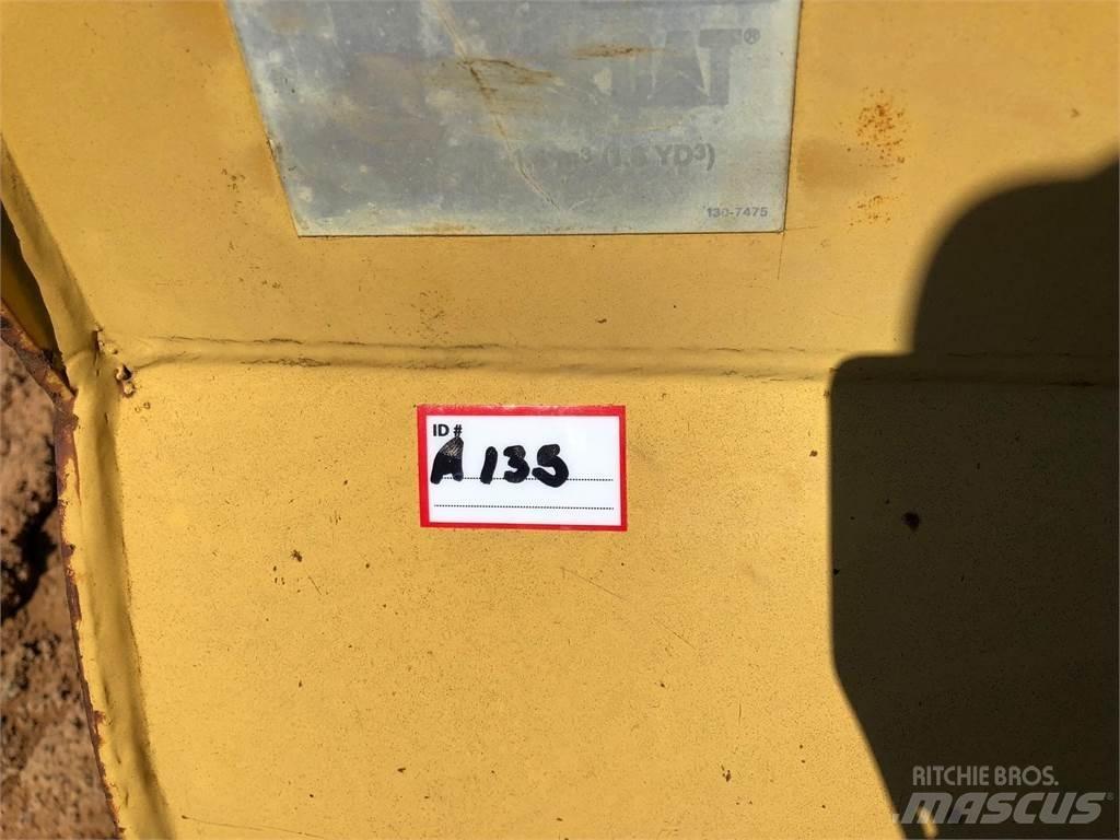 CAT  914G Kovalar
