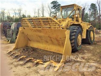 CAT 988 Tekerlekli yükleyiciler