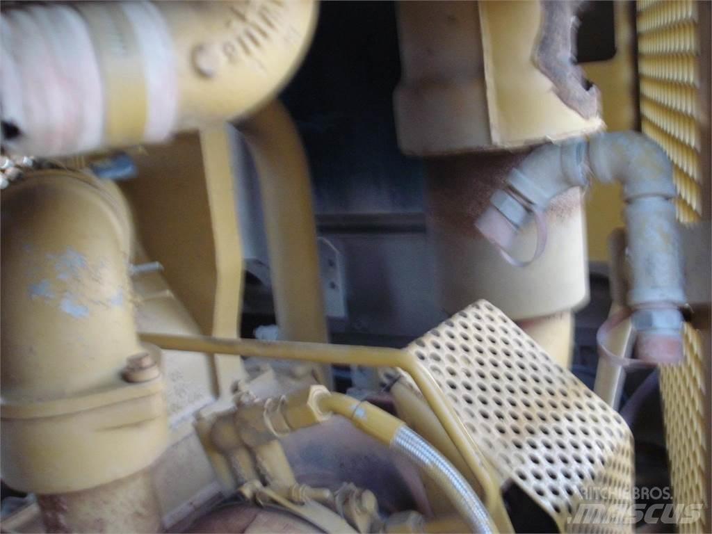 CAT D11R Paletli dozerler